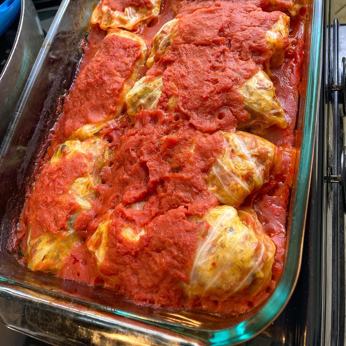 I’ve been gone for a minute but I’m back here’s some cabbage rolls! lol 😂
.
.
.
.
.
No but for real these are CORNED BEEF CABBAGE ROLLS & they are rockin if we’re being honest. Get the recipe on the blog—link in bio 😘
.
.
.
.
.
#foodporn #foodie #foodblogger #blackfoodie #blackfoodbloggers #dmvblogger #blackchefs #cornedbeef #cabbage #cabbagerolls #foodnetwork #eeeeeats #f52grams #homecooking #cookathome #supportblackbusinesses #foodphotography #eatthis #onmytable
